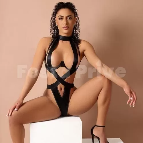 Ivy Milani_perfil_1005