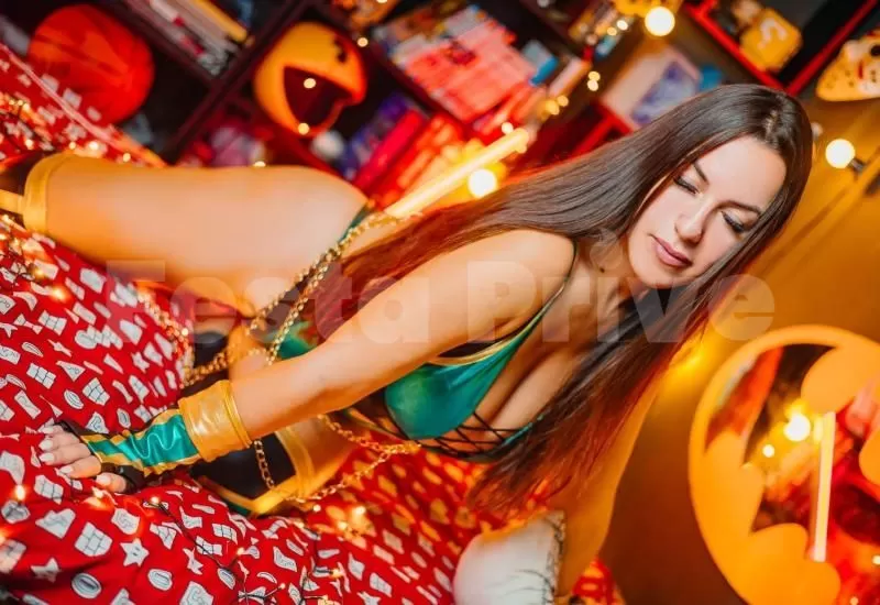 acompanhante de luxo Carol