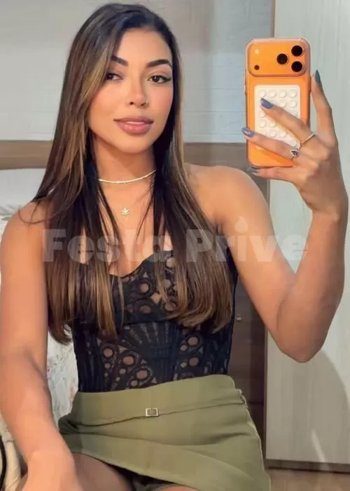 acompanhante de luxo May